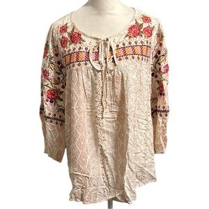 SAVANNA JANE boho hippie embroidered top